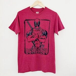 NWOT Marvel Deadpool Graphic Tee